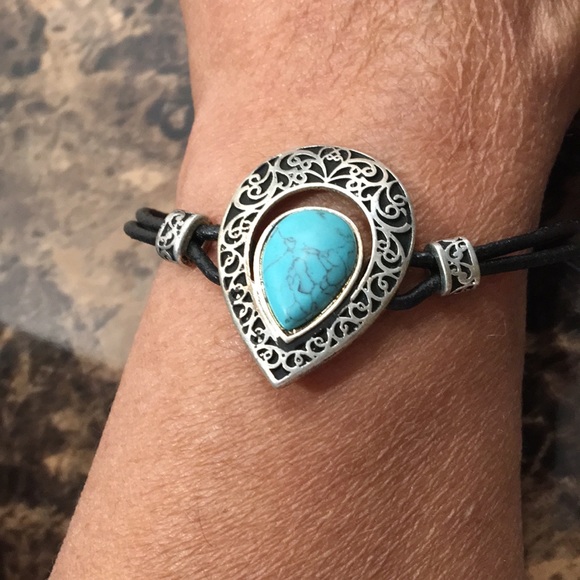 Antique Silver & Turquoise Bracelet - Picture 8 of 9